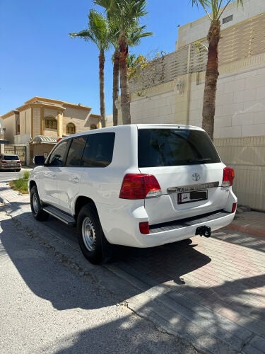 Land Cruiser G 2014