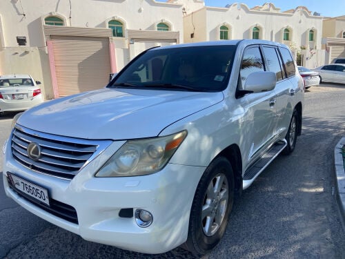 Lexus 570 