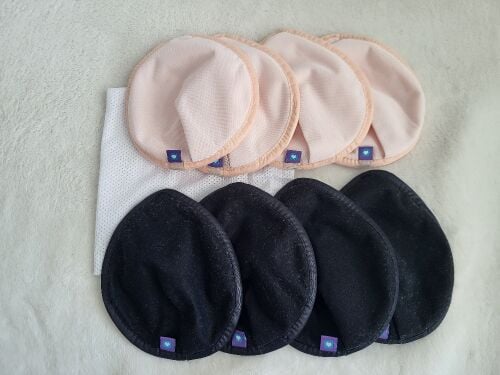 Lansinoh breast pads x8 (4 pairs)