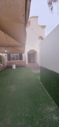 ايجار نصف فيلا السلطة الجديدة ارض