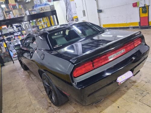 challenger V6 good condition