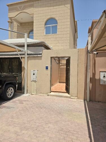اجار بنت هاوس الريان مكيف