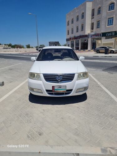Nissan sunny 13