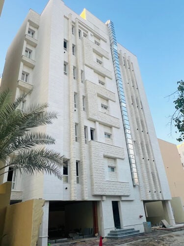 للبيع عماره جديده 