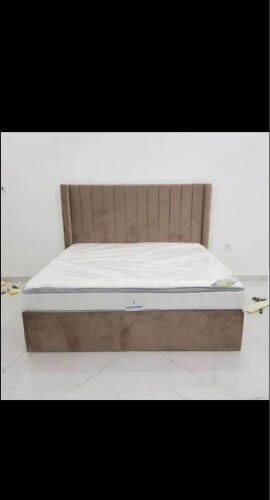 سرير ومرتبة