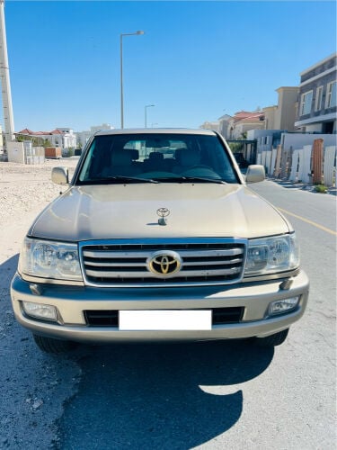 Toyota Land cruiser vxr v8