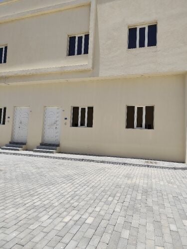 Villas for rent in Umm Qarn compoun