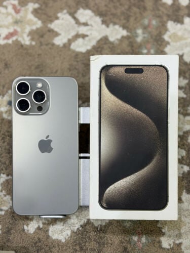 iPhone 15 Pro max 256 GB 84%