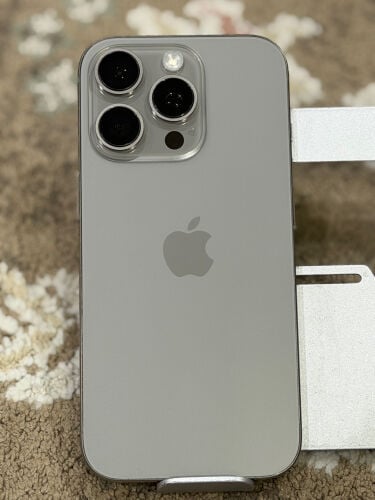 iPhone 16 Pro 512 GB 90%