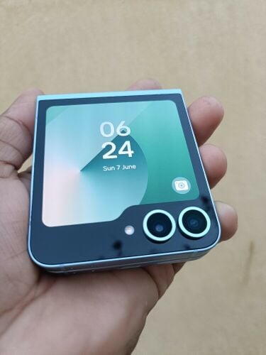 Samsung Galaxy Z flip 6 5g