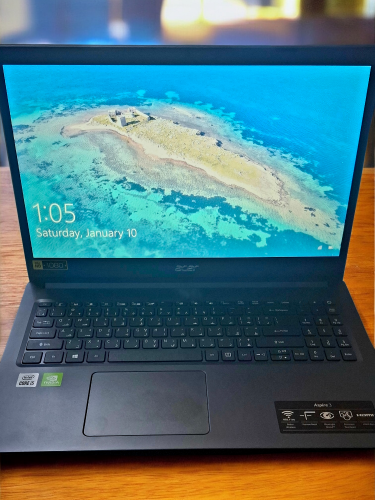 For sale Acer Aspire 3 laptop, Cor5