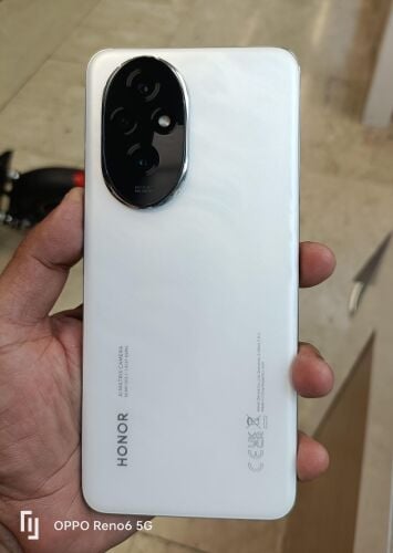 Honor 200