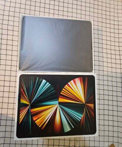 Apple iPad with Keyboard &  Pencil