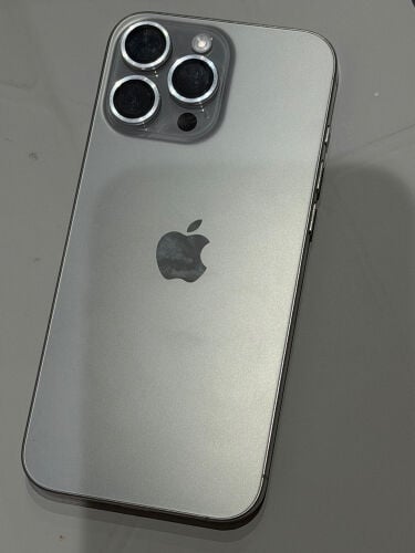 Iphone 16 Pro max 