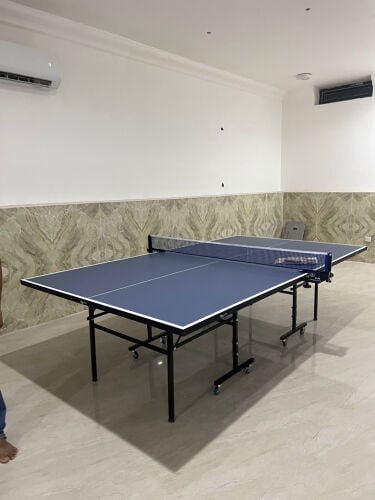 Tennis table 