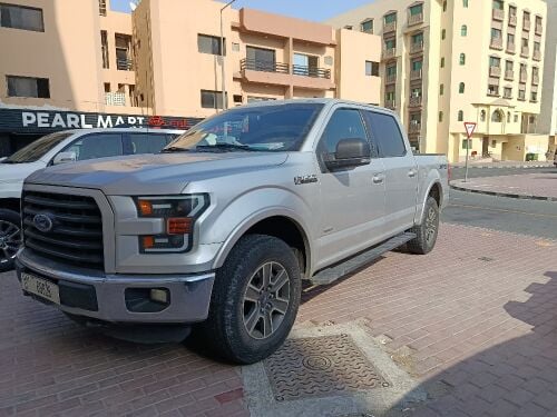 فورد ف150 وارد أمريكي نمرة دبي