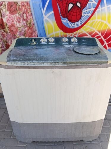 LG washing machine 13kg