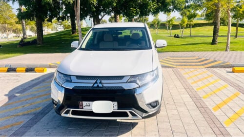 MITSUBISHI OUTLANDER 2023 4WD