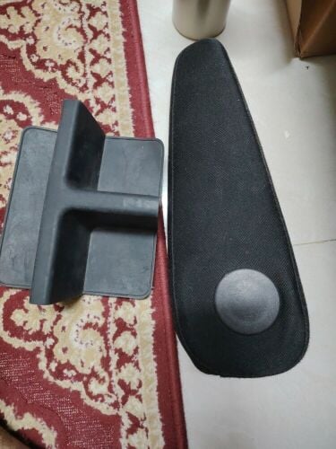Chair armrest + middle drawer organ