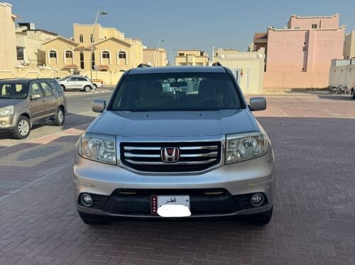 هوندا بايلوت بحالة ممتازة