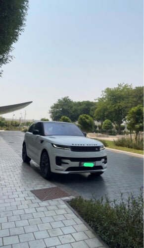 رنج روفر سبورت اتش اس اي داينامك 