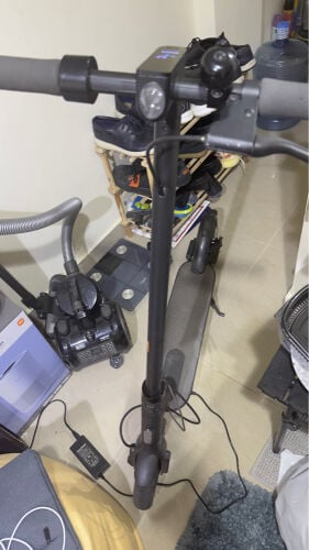 Mi Electric Scooter Essential