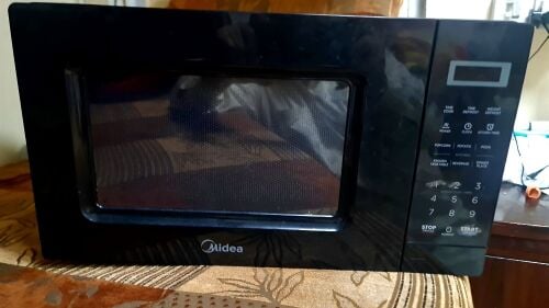 Midea Microwave Oven