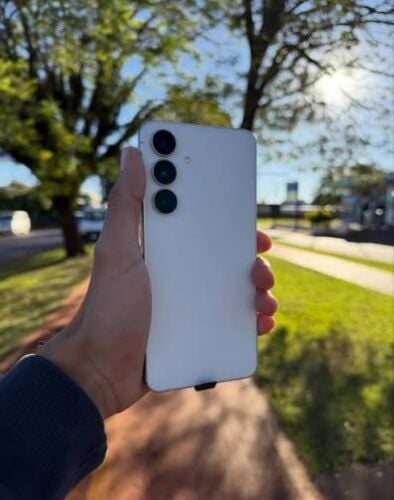 S26 Plus  256GB Like-new with cover