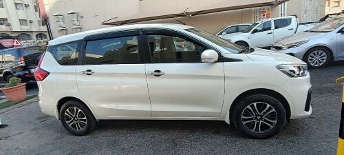 SUZUKI ERTIGA