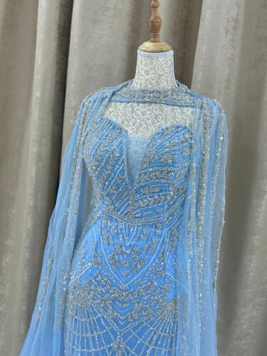 فستان