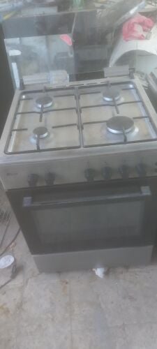 فرن اوسكار 4 عيون