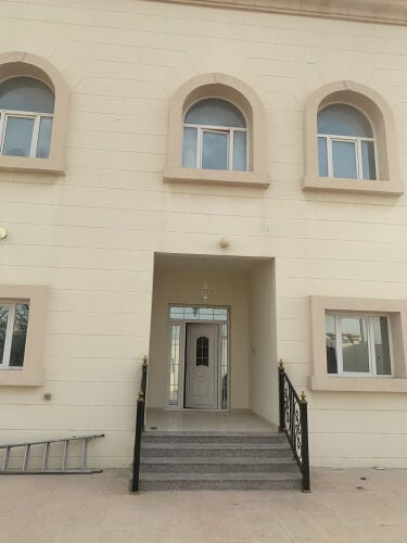 للايجار فيلا في الوكير