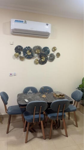 طاولة طعام 