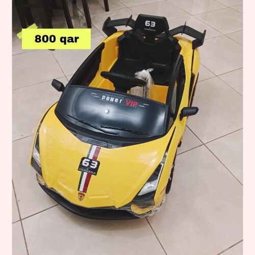 سيارة أطفال نوع جيب