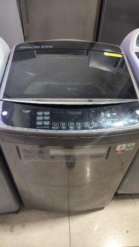 17 kg LG Washing machine for sal