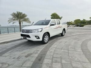 Toyota Hilux 2025 pick up 4x2