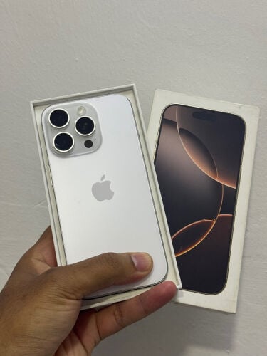 iPhone 16 Pro 