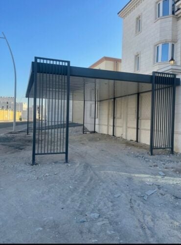 Modern Car Shades Quiks pan parking