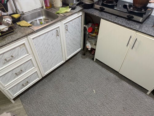 kitchen cabinet