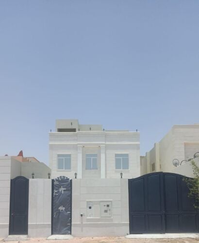 فيلا ام صلال على تشطيب راقي