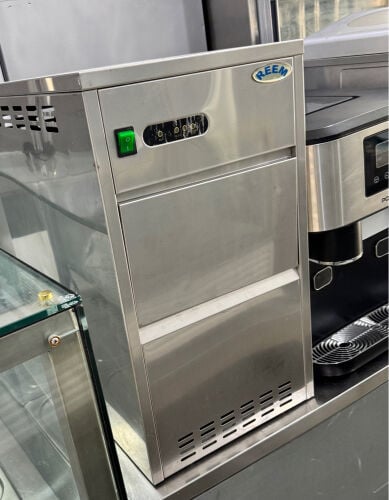 Ice maker (crushed)