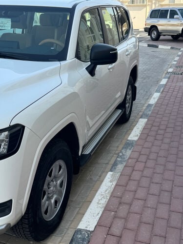 للبيع