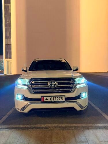 Land Cruiser 200 VXS Full Option