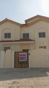 Commercial villa Near Hayat Palza