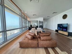 Unfurnished office  Lusail Marina