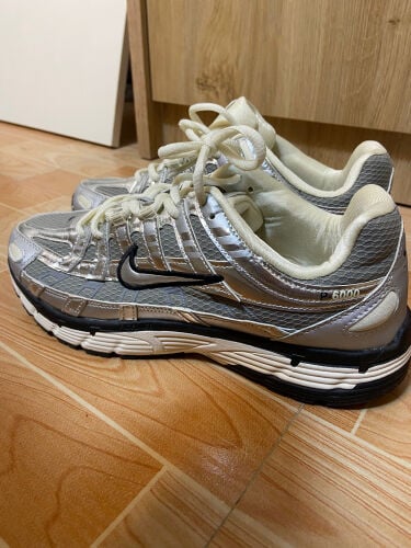 NIKE P6000
