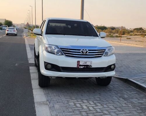 TOYOTA FORTUNER V4 325000KM 2013