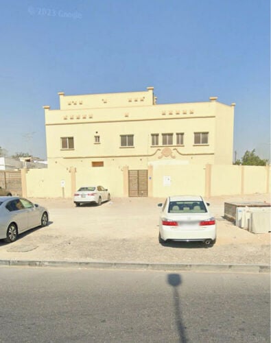 للبيع فيلا وبيت شعبي في اللقطه