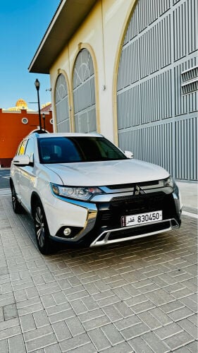 Mitsubishi Outlander 2020 2.4L AWD