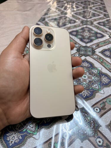 iPhone 16 pro (URGENT SALE)
